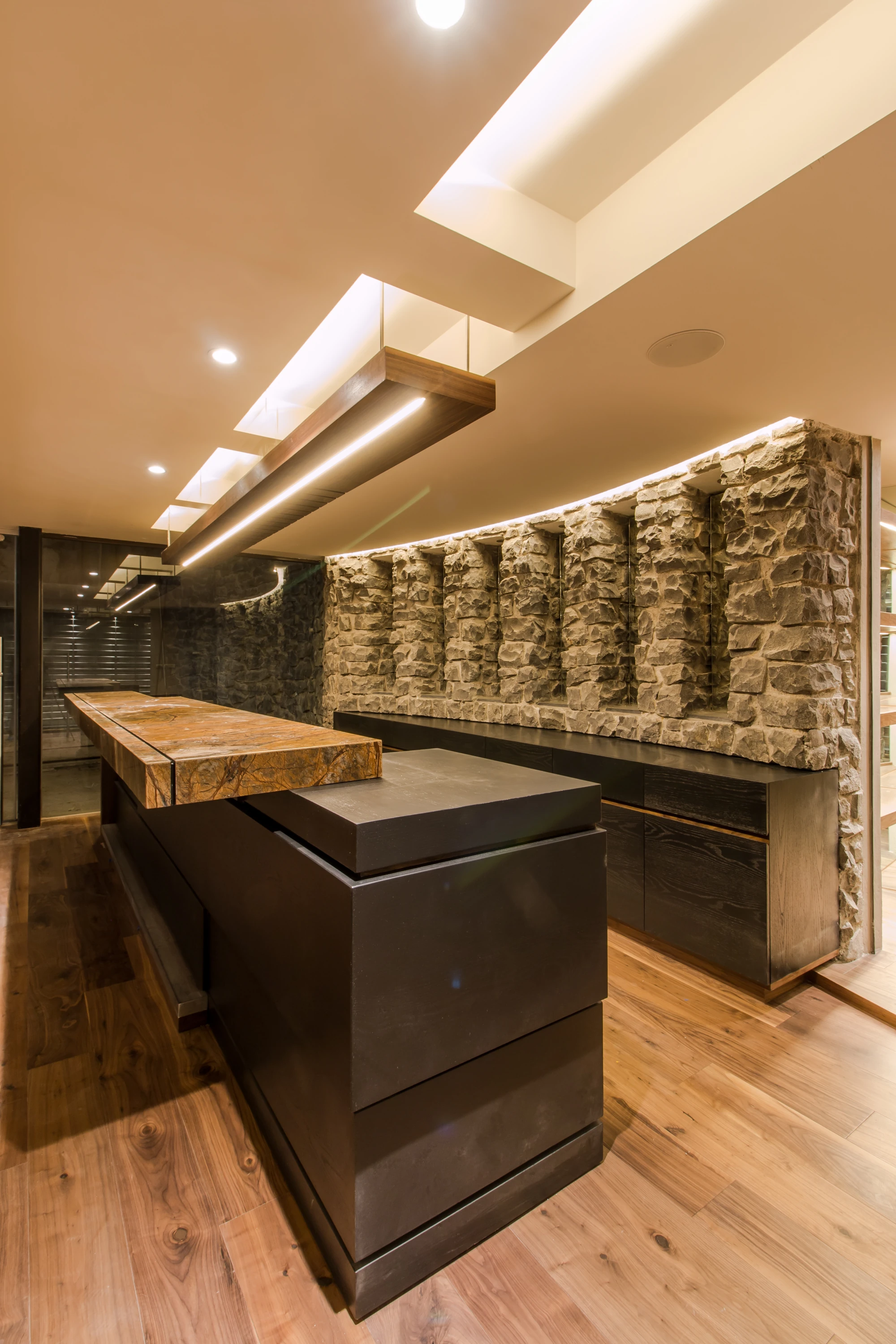 Bar y cava de la casa